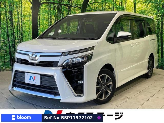 2017 Toyota Voxy