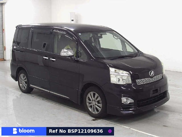 2013 Toyota Voxy