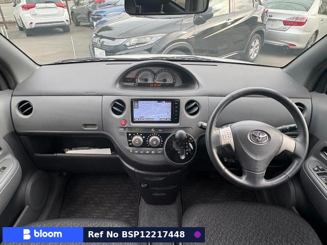 2014 Toyota Sienta