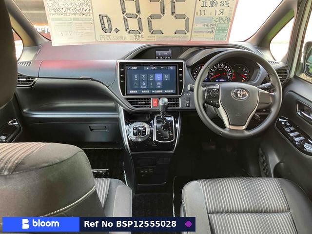 2019 Toyota Voxy
