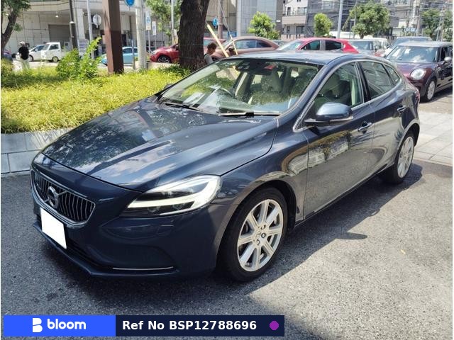 2018 Volvo V40