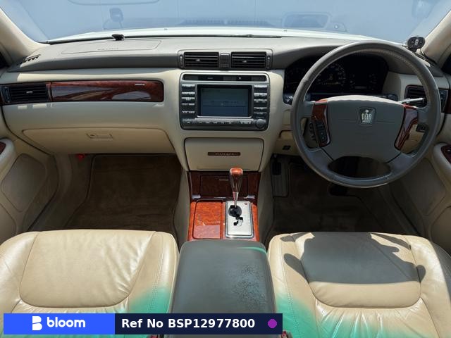 2003 Toyota Crown Majesta