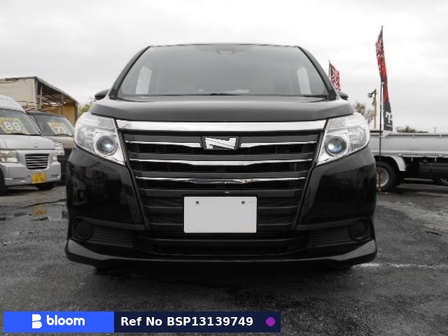 2017 Toyota Noah