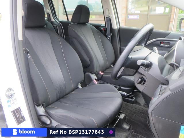 2011 Nissan Lafesta