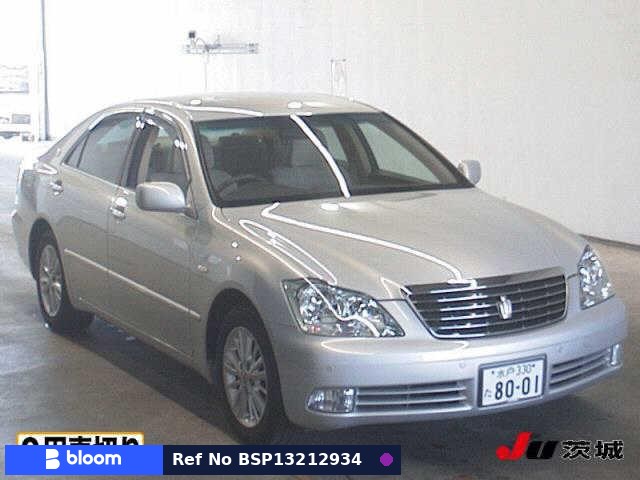 2004 Toyota Crown