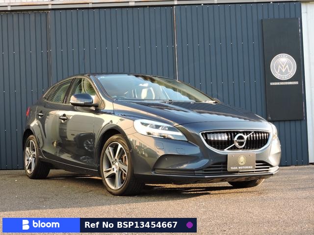 2017 Volvo V40