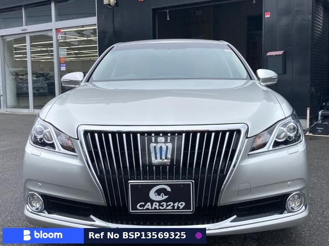 2014 Toyota Crown Majesta
