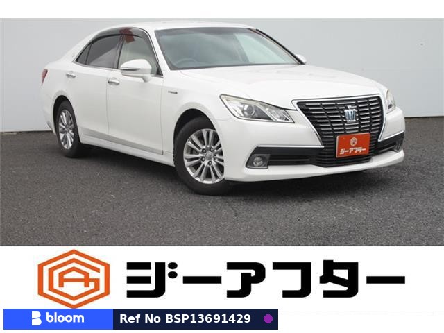 2013 Toyota Crown