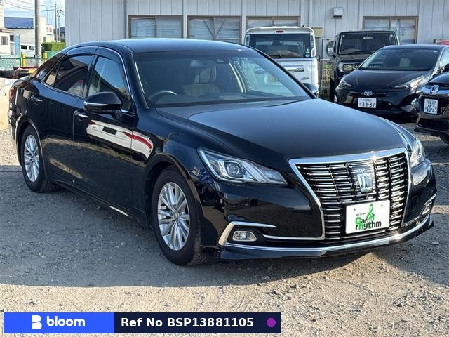 2017 Toyota Crown Hybrid