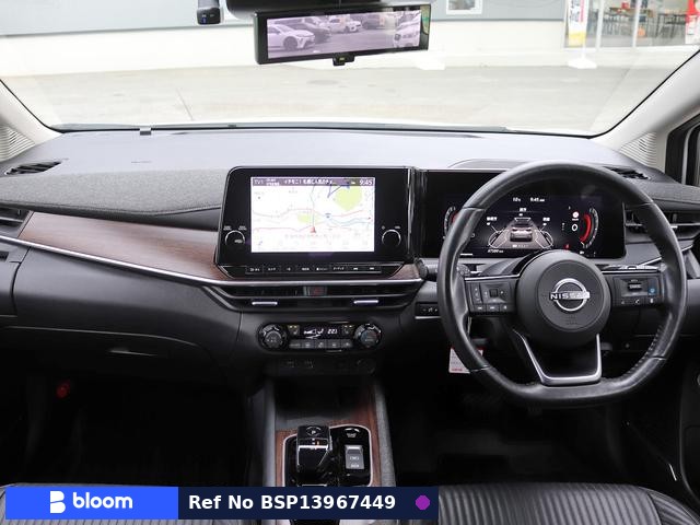 2022 Nissan Aura