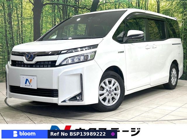 2017 Toyota Voxy