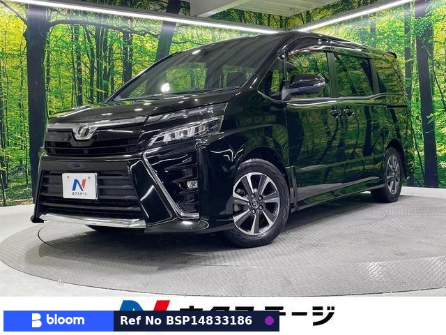 2017 Toyota Voxy