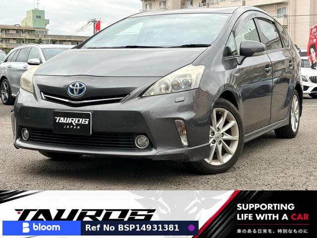 2012 Toyota Prius Alpha