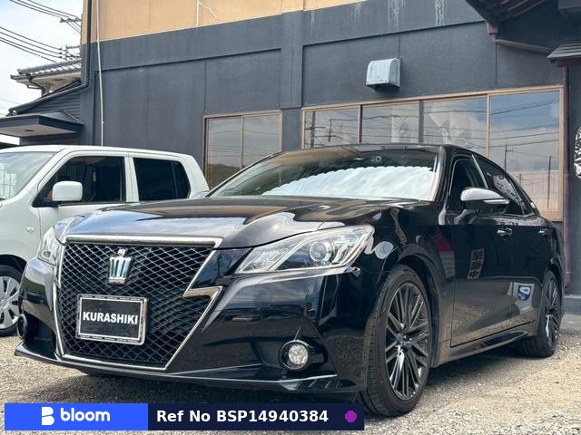 2014 Toyota Crown Hybrid