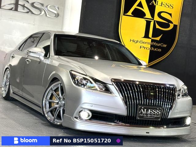 2014 Toyota Crown Majesta