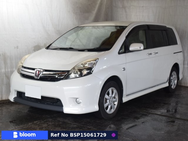 2012 Toyota Isis