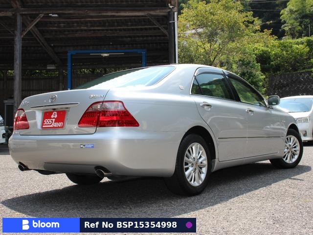 2005 Toyota Crown
