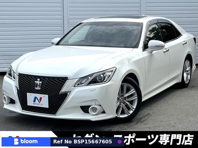 2013 Toyota Crown