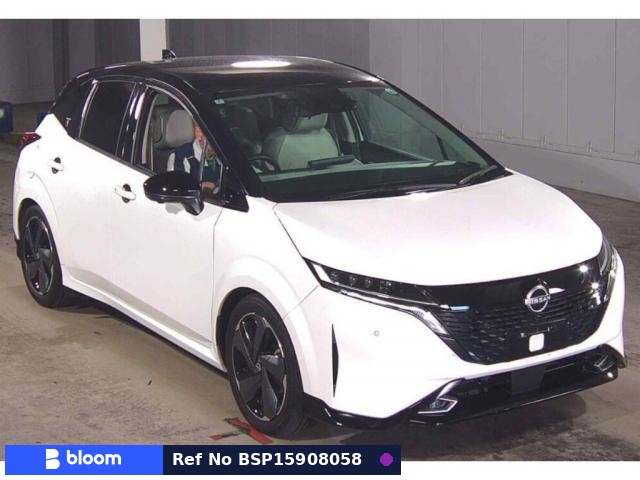 2022 Nissan Aura