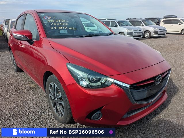 2016 Mazda Demio