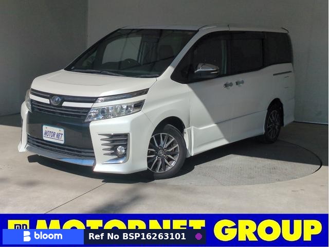 2015 Toyota Voxy