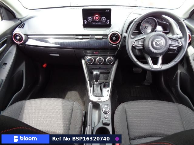 2022 Mazda MAZDA2