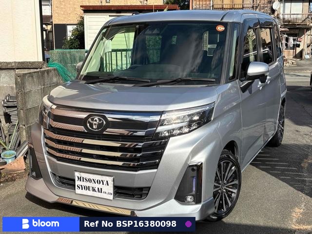 2022 Toyota Roomy