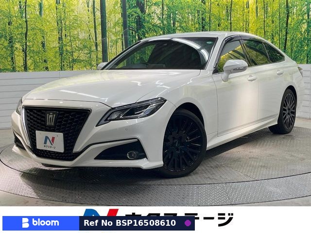 2019 Toyota Crown