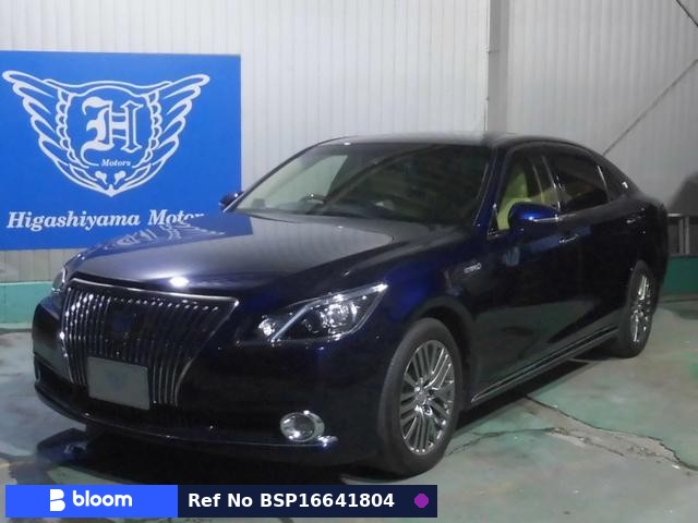 2016 Toyota Crown Majesta