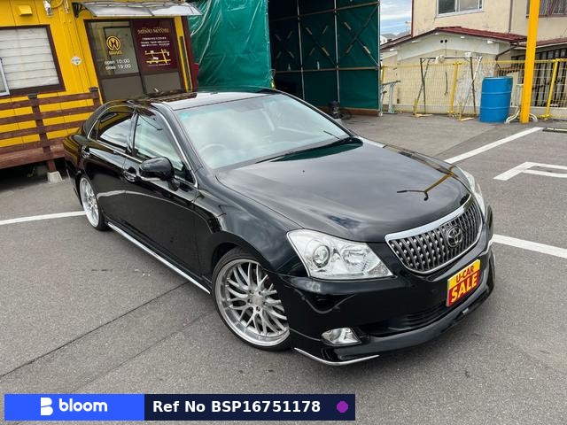 2012 Toyota Crown Majesta