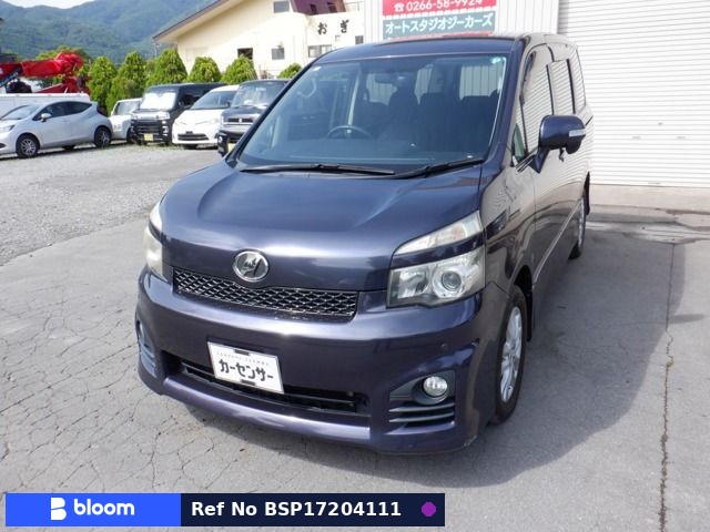 2011 Toyota Voxy