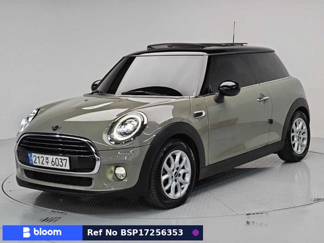 2018 MINI Cooper