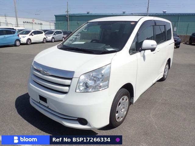 2007 Toyota Noah
