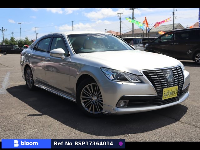 2013 Toyota Crown