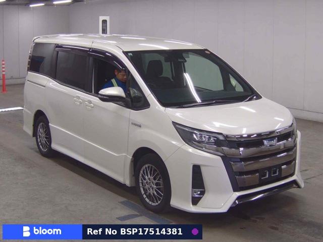 2017 Toyota Noah