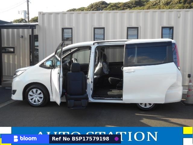 2020 Toyota Noah