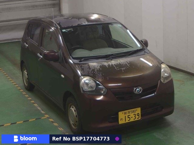 2013 Daihatsu Mira ES