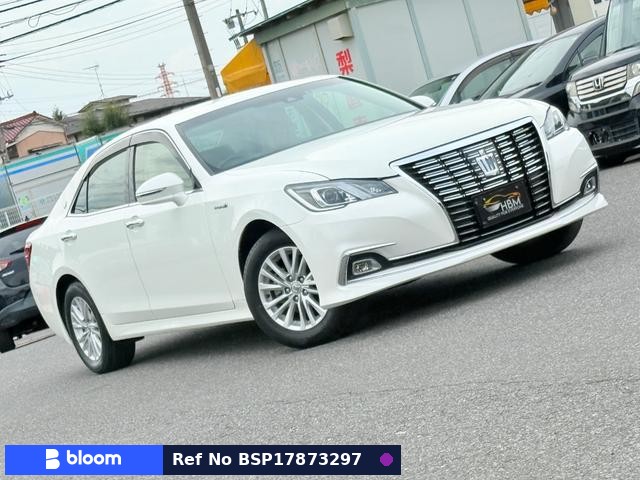 2016 Toyota Crown Hybrid