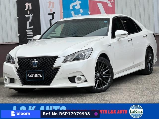 2015 Toyota Crown Hybrid
