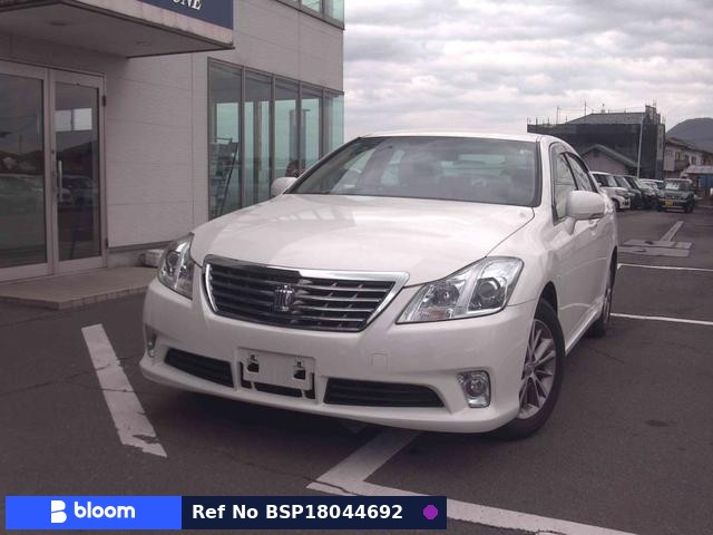 2012 Toyota Crown