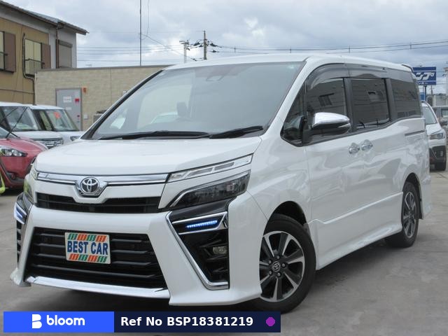 2021 Toyota Voxy