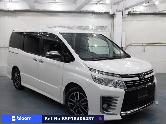 2015 Toyota Voxy