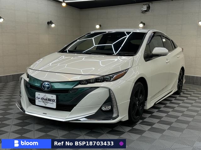 2018 Toyota Prius PHV