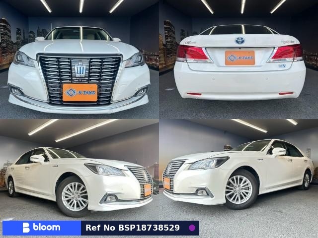 2016 Toyota Crown Hybrid