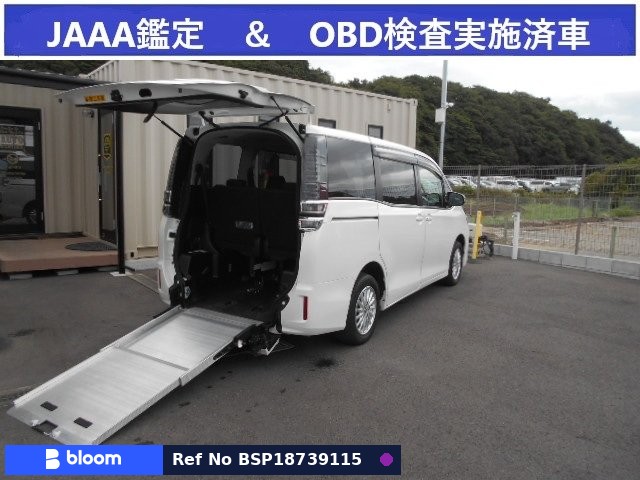 2018 Toyota Voxy