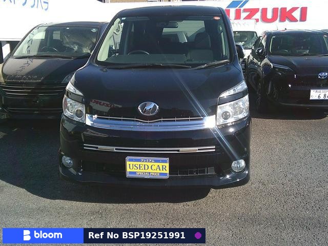 2010 Toyota Voxy