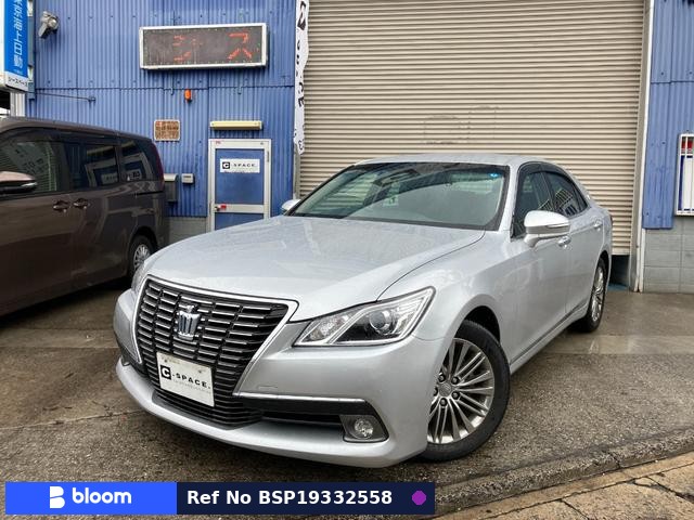 2013 Toyota Crown