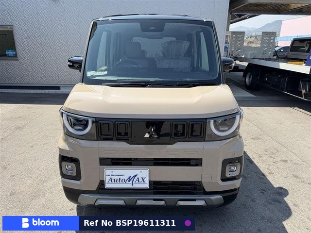 2020 Mitsubishi Delica Mini