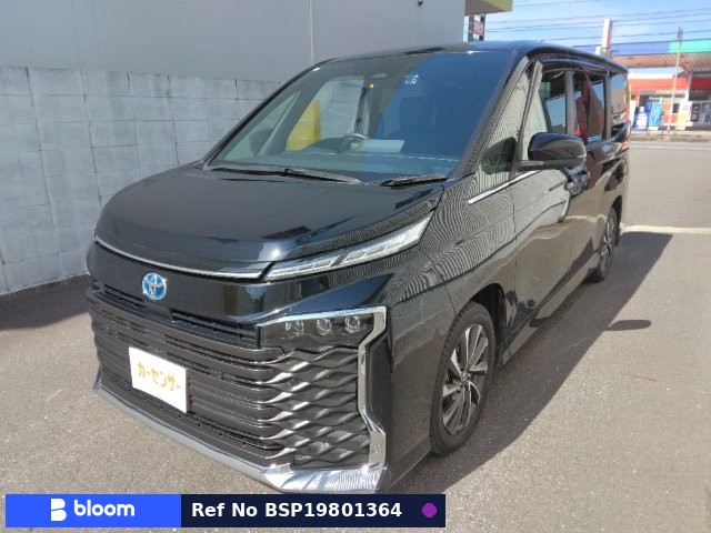 2023 Toyota Voxy