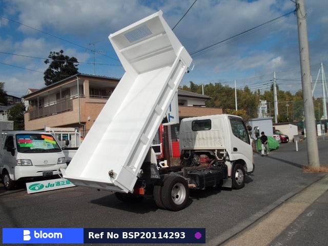2007 Hino Dutro
